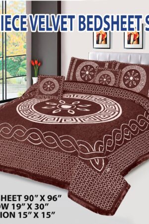 ✨ 5 Piece Orbit Style Velvet Jacquard Bedsheet Set ♥️ (Limited Free Delivery offer)