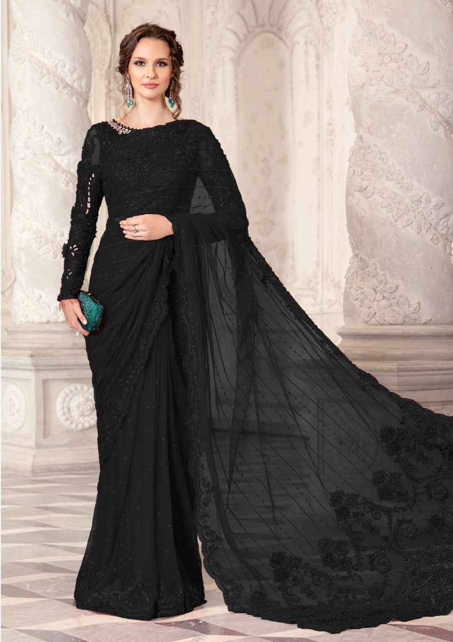 β¨ Maria B Saree Exclusive 2025 | Master Blaster Heavy Embroidered Saree - Image 3