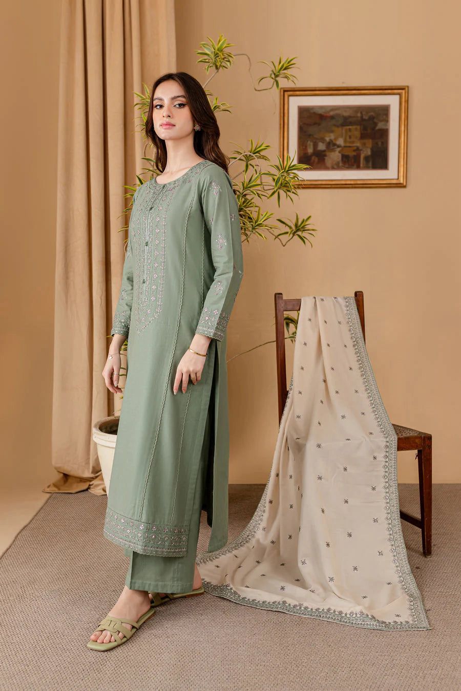 ✨ Batik Most Demanding Edition | Premium 3PC Unstitched Dhank Suit ✨ - Image 3