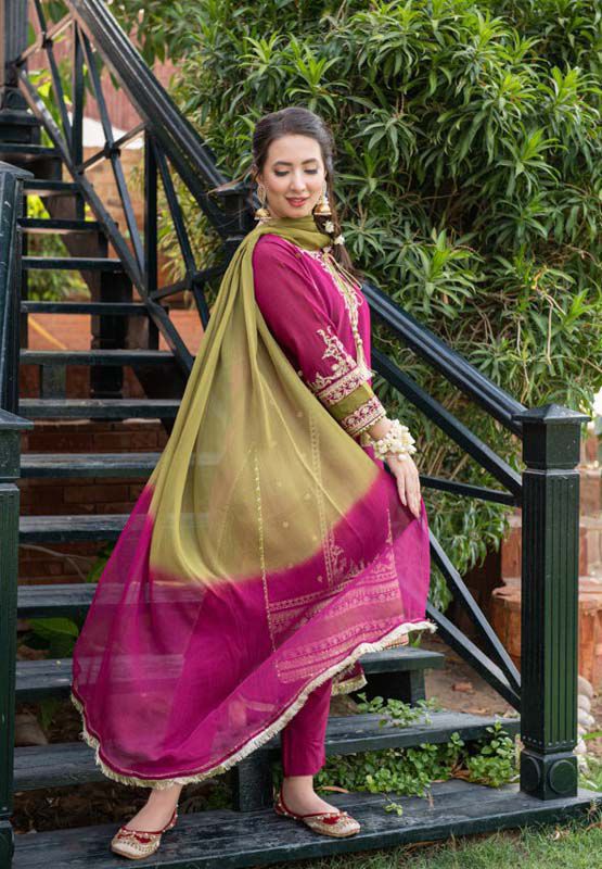 Most Demanding Edition 3PC Unstitched Dhank Suit β Heavy Embroidered with Tie & Dye Shawl - Image 3