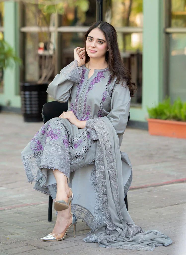 Most Demanding Edition β Premium Dhank 3PC Unstitched Embroidered Suit | Heavy Chiken Kari Work - Image 4