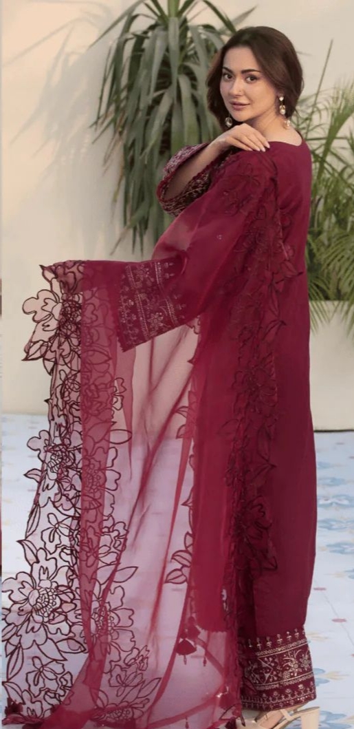 Title: Qalamkar Luxury Summer Lawn Collection 2026 โ 3PC Embroidered Suit with Khaddi Net Dupatta (Code 772 - Image 3